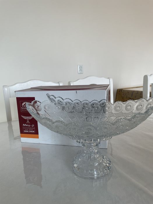 Продам фруктовницу,холодницу и менажницу под хрусталь