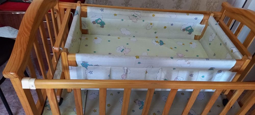 Продам детскую кровать