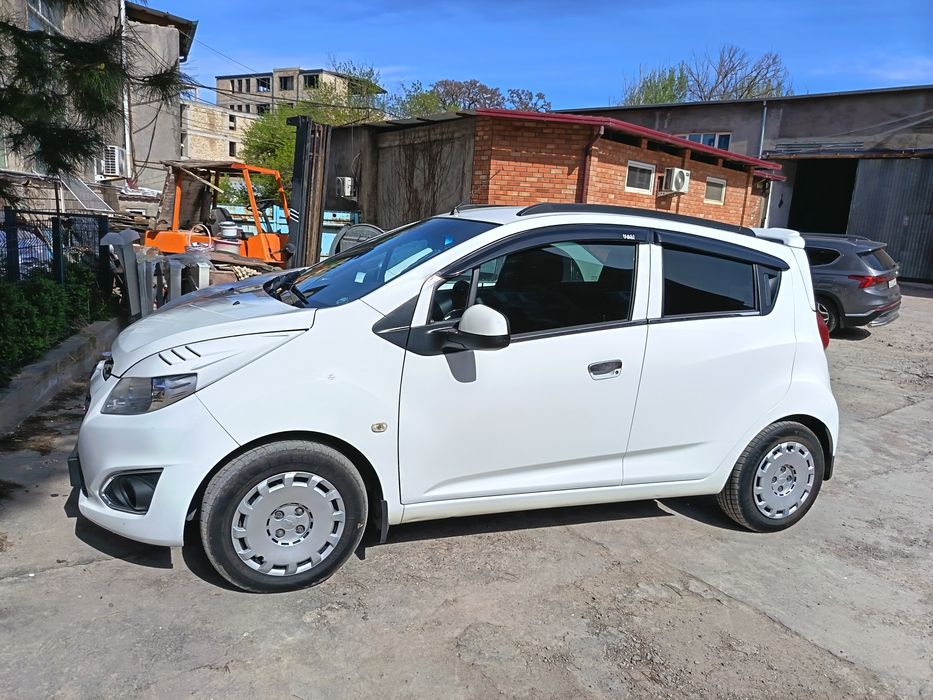 Шевроле Спарк хорошим состояние