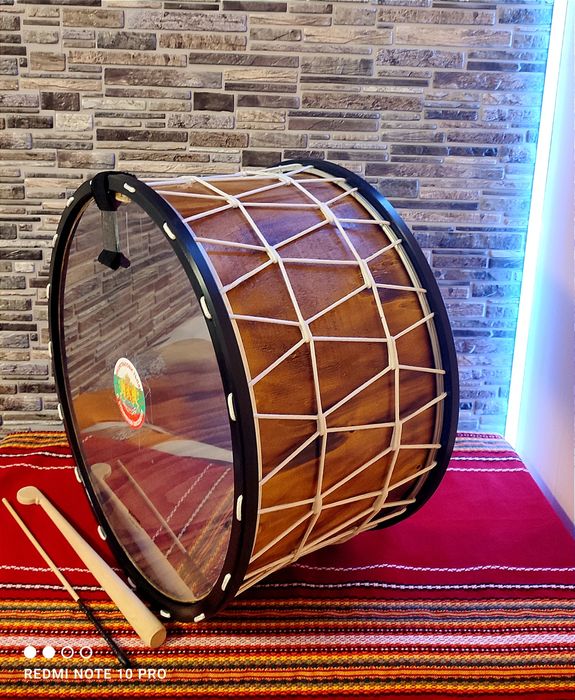 Тъпани, различни размери.