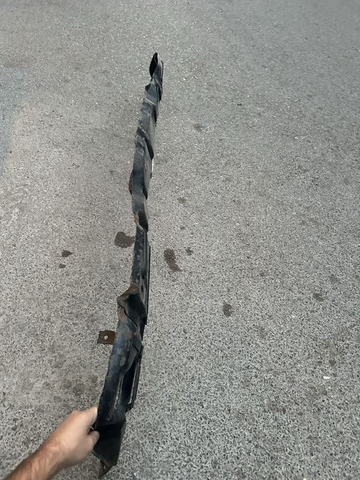 Усилитель бампера митсубиси паджеро 3