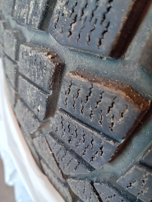 Зимни гуми maxxis
