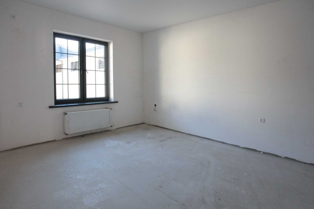 Продается дом чистовая отделка 2 этажа/ 5ком / 3.8 сот