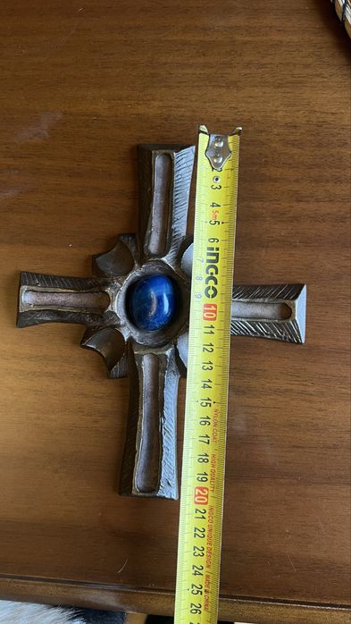 Crucifix din bronz cu piatra naturala  lapislazuli