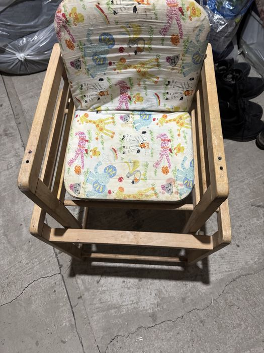 Детский стул и стол трансформер