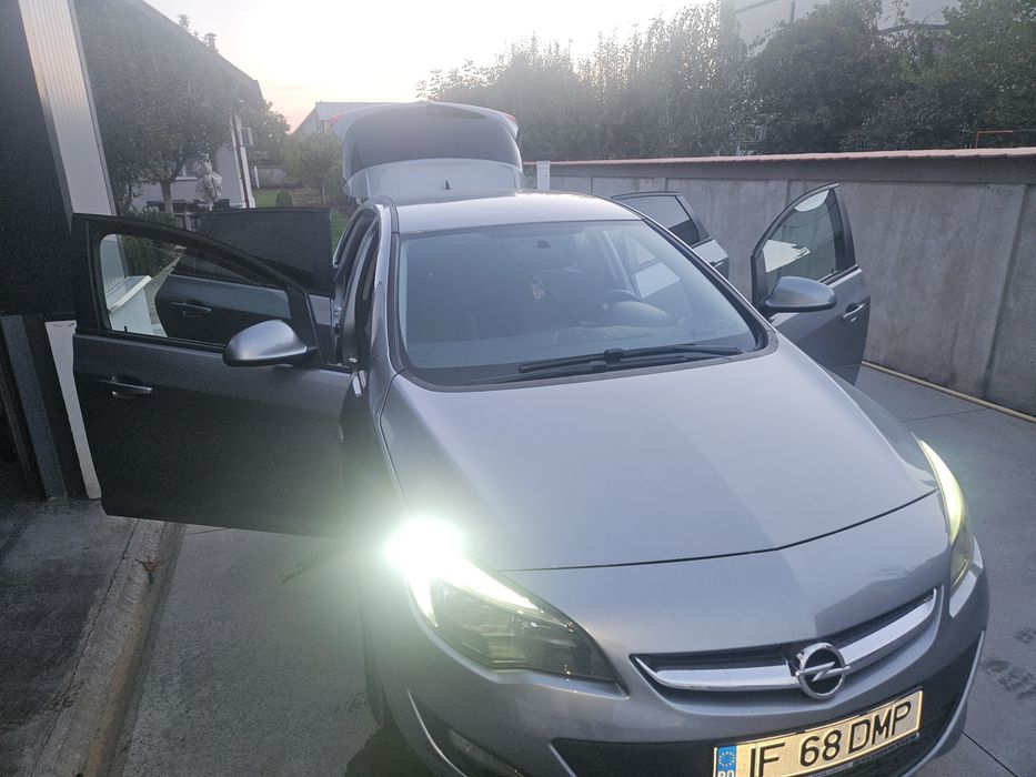 OPEL Astra 2014 — imagine 1