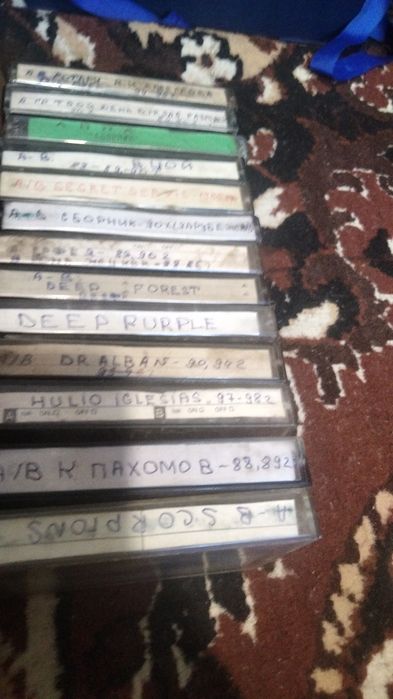 Продам аудиокассеты с записью