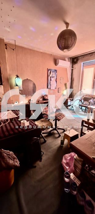 Двустаен апартамент с удобна локация до бул. Васил Левски и МЕТРОСТАН