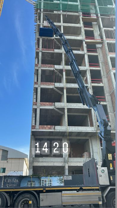 Камион с кран за София и страната