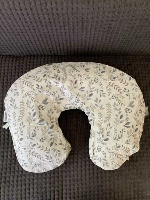 Подушка для кормления ребенка