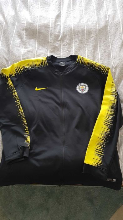 bluza Nike  emblema Manchester