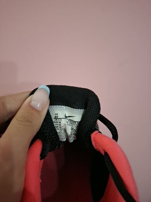 Обувки Nike Revolution 4
