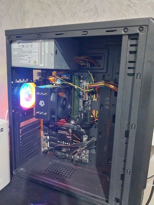 Шустрый ПК (i3, 8GB, SSD)