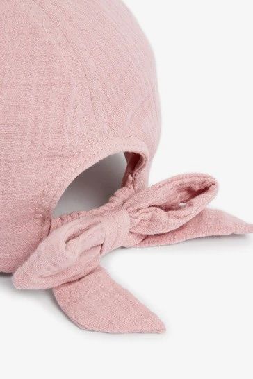 NEXT шапки за момиче + чорапки