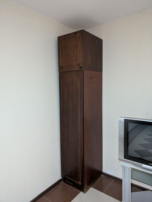 стенка (румынская) стол так же в комплекте