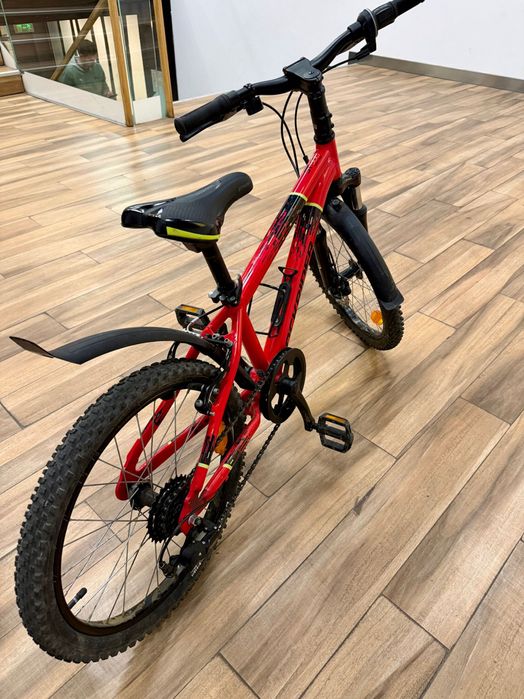 Vand bicicleta Rockrider 20', suspensie hidraulica fata, frâne pe disc, copii 5-8 ani, 900 RON