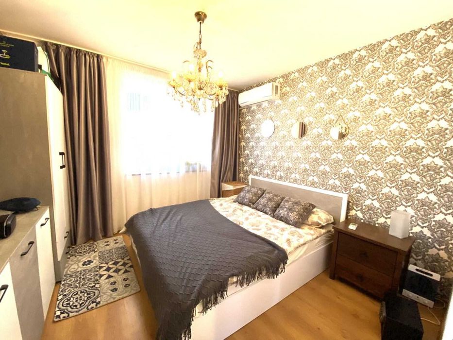 Обзаведен двустаен апартамент в комплекс Роял Парк, Банско