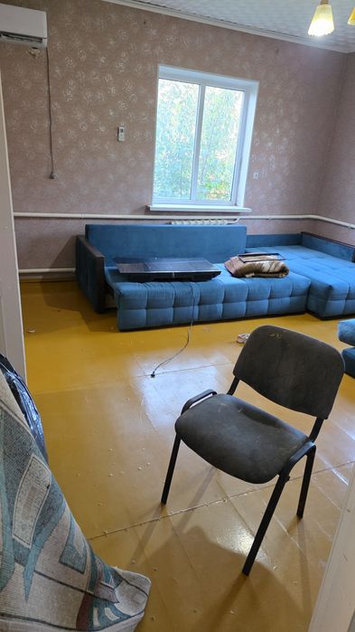 Диван в хорошем состоянии