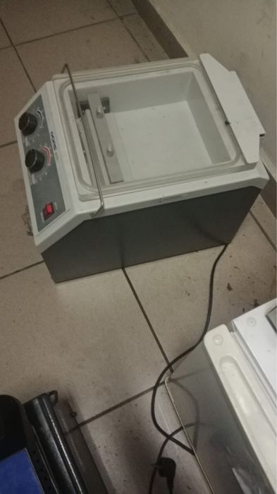 Вакуммный упаковчик