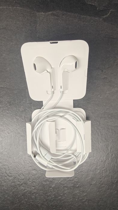Жични слушалки Епъл Apple earbuds