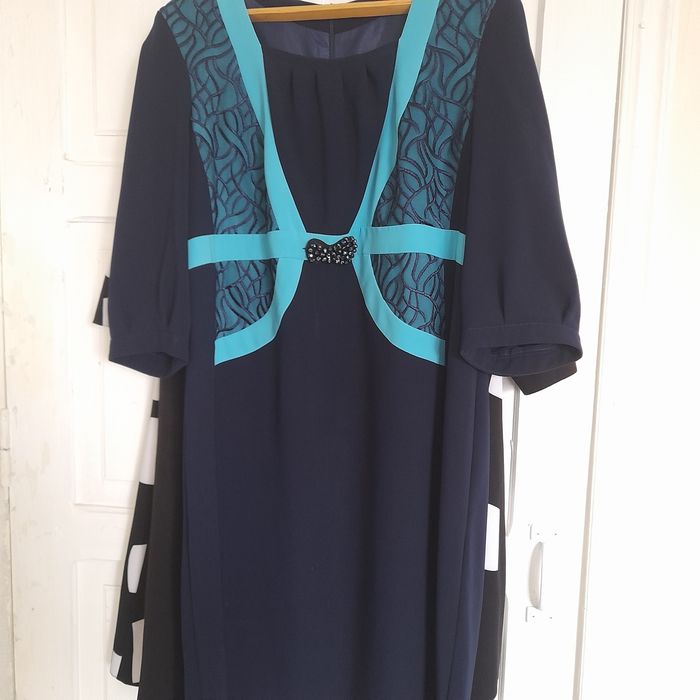 Продам платье в хорошем состоянии  б/у