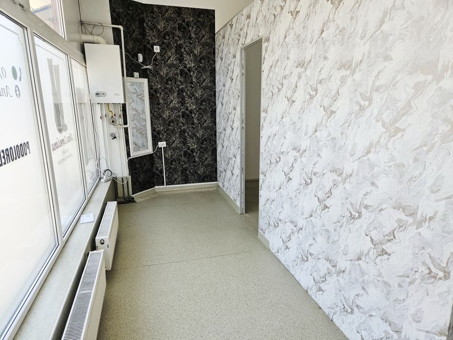 Sp.comercial vitrat stradal, str.Stefan cel Mare nr 22