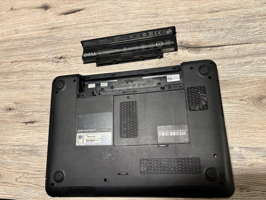 Лаптоп Dell inspiron N 4110