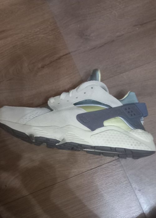 Adidasi Nike Air Huarache