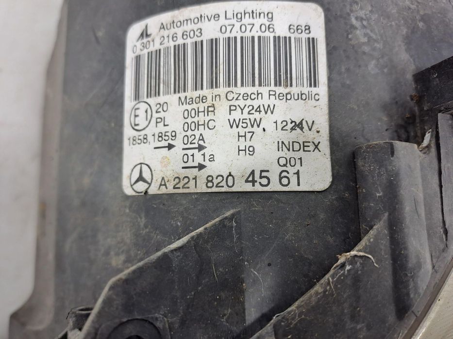 Far stanga a2218204561 Mercedes-Benz S-Class W221  [din 2005 pana  20