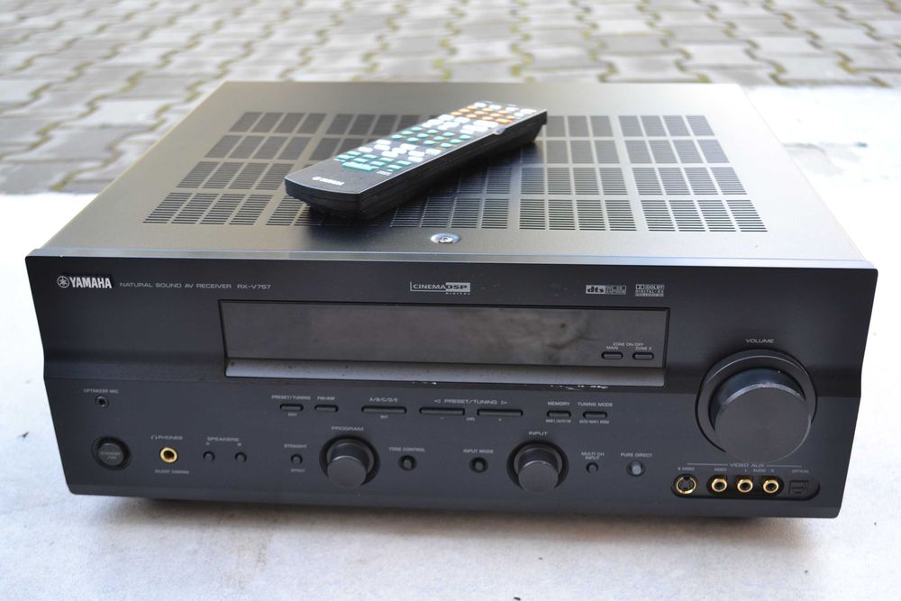 Amplificator Yamaha RX-V 757 cu telecomanda