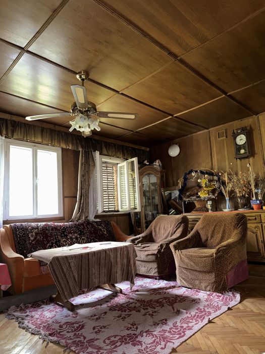 Casa de vanzare la Boga