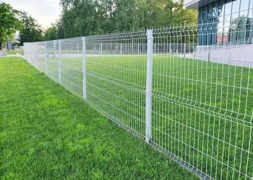 Vand garduri și porți la comanda CLENTULUI