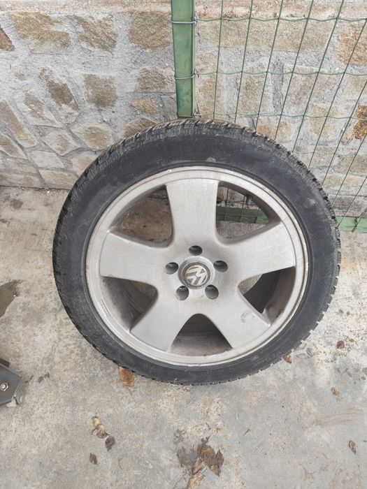 Продавам джанти с гуми 17 ки