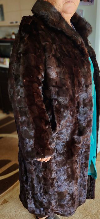 Продам шубу срочно