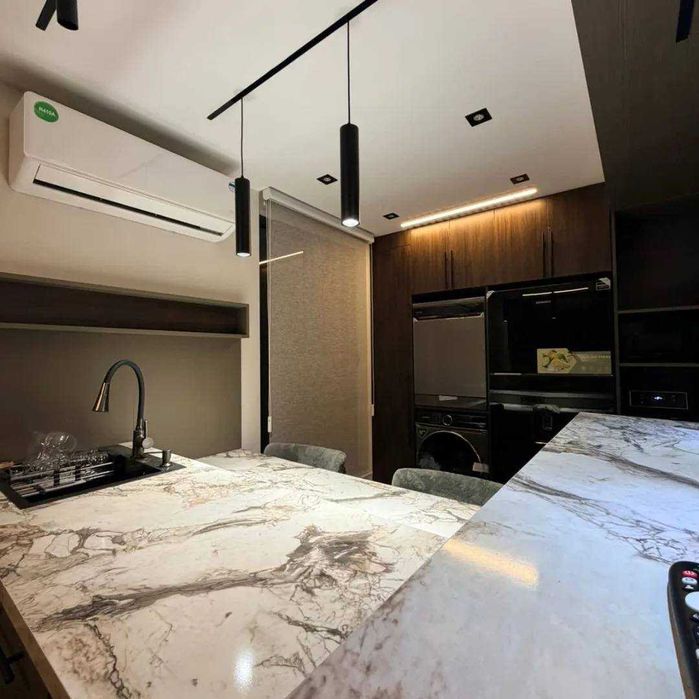 СДАМ 2-х комнатную квартиру новая Лабзак Ц-15 возле Анхор парка, (Р9)