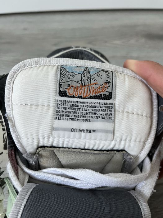 Off-White обувки