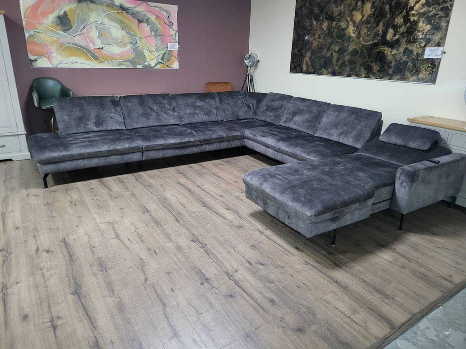 Голям сив П образен ъглов диван от плат с ел. лежанка "LS701521"