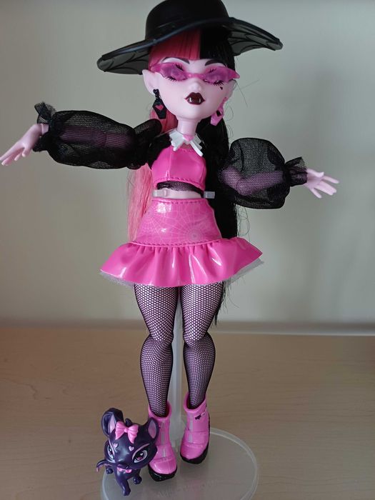Кукли Monster High Draculaura и Frankie, Core Refresh и Monster fest