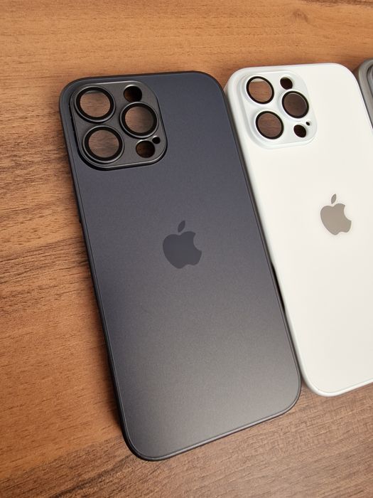 Матов Стъклен Кейс за Apple iPhone 16 / 16 Pro / 16 Pro Max / Plus