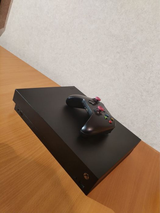 Продам Xbox one X