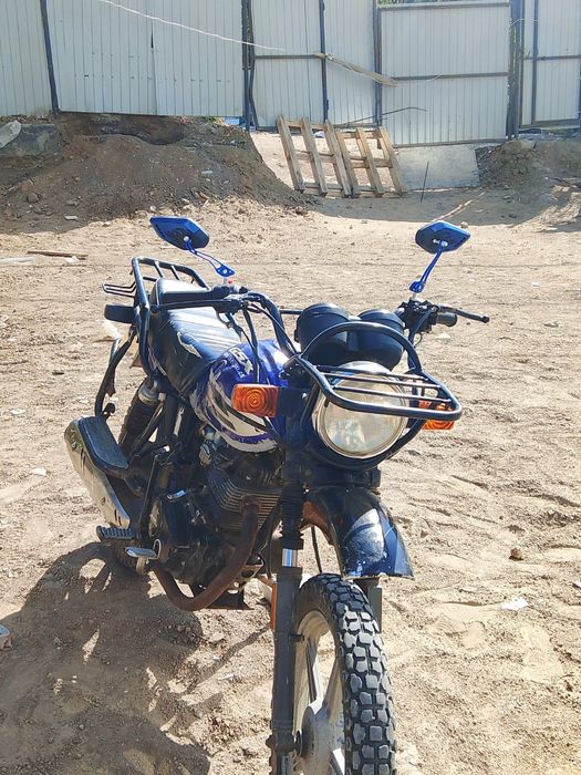 Продам мотоцикл сузуки gsx 200