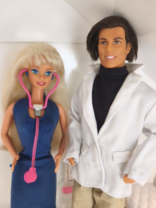 Dr Barbie & Dr Ken