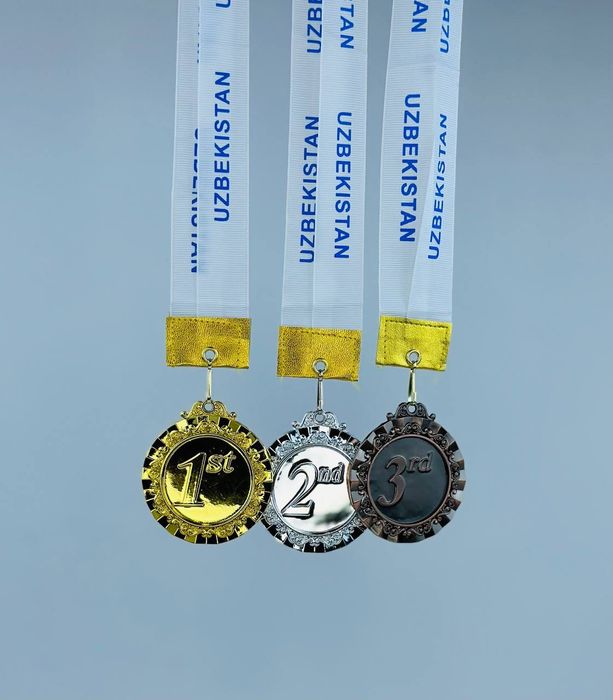 медали от поставщиков