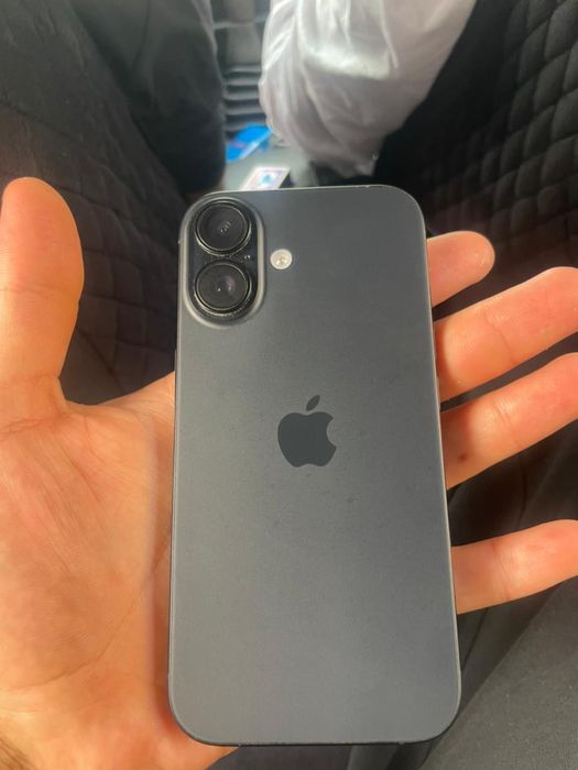 iphone 16 128гб 95%