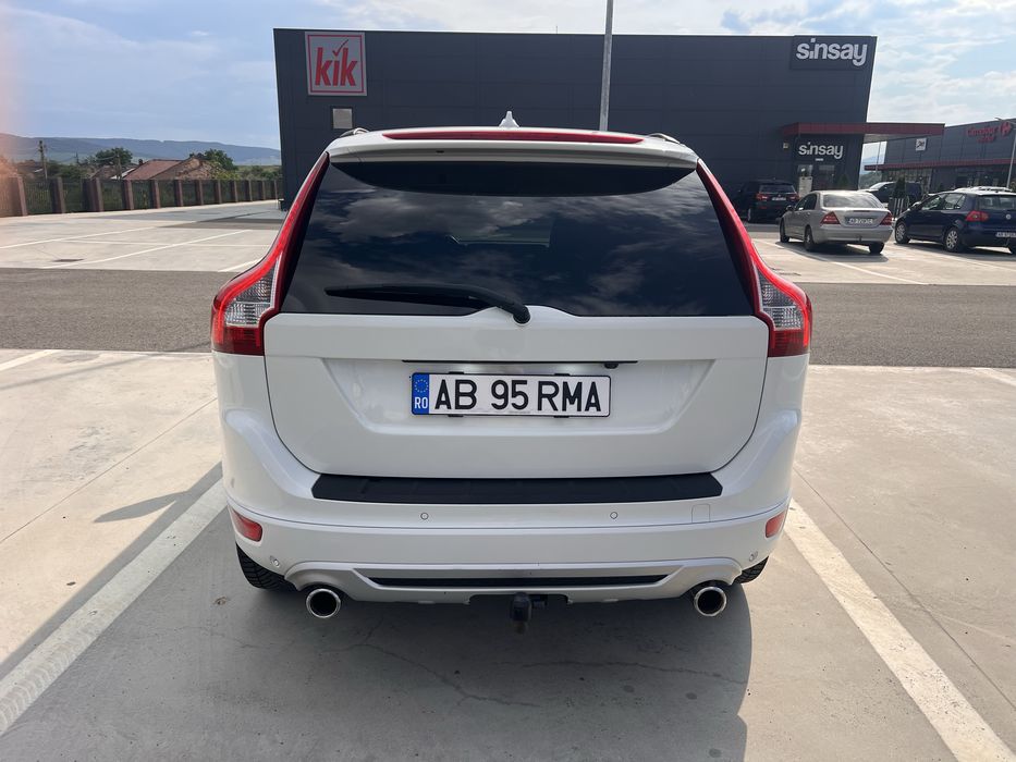 Volvo xc60 R-design