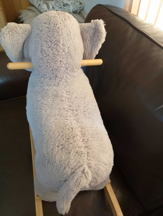 Дървено слонче люлка