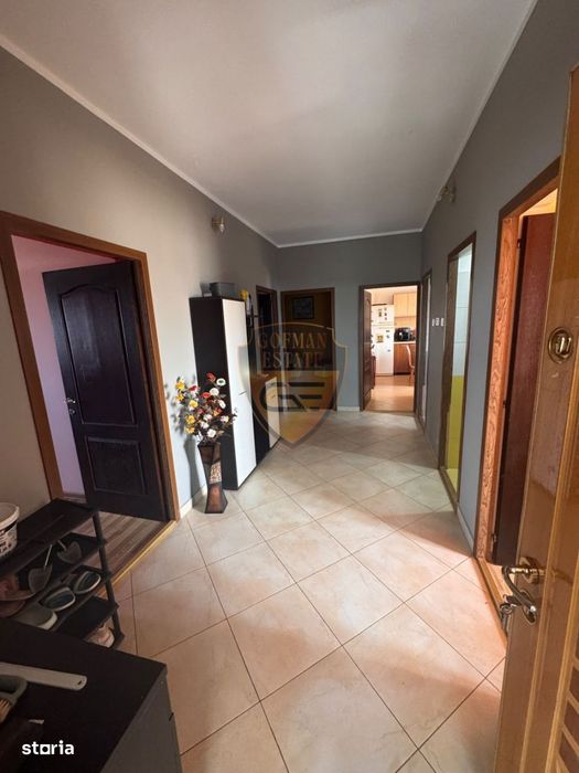 Etaj 1 Vila 4 camere Viile Noi 120mp centrala gaz terasa bucatarie sep