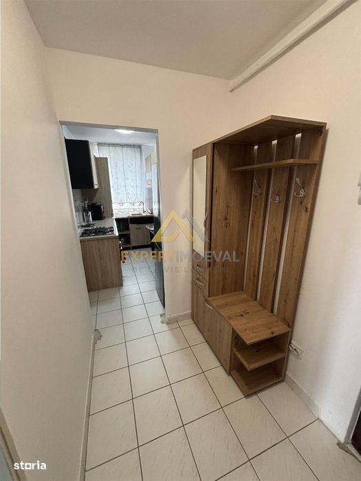 Apartament 2 camere, zona Garii, etaj 6 cu lift