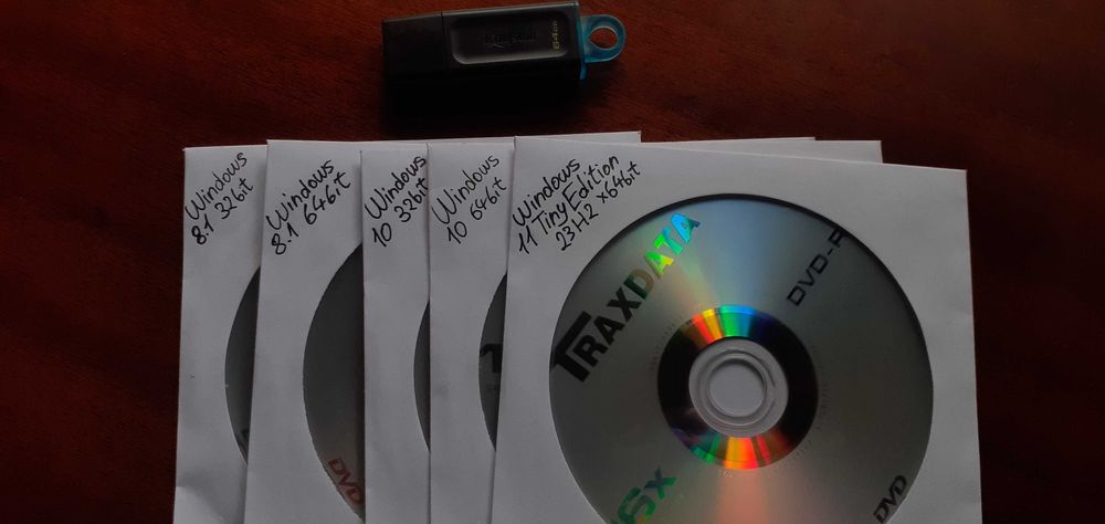 Vand DVD/USB Pentru instalare Windows XP/7/10/11