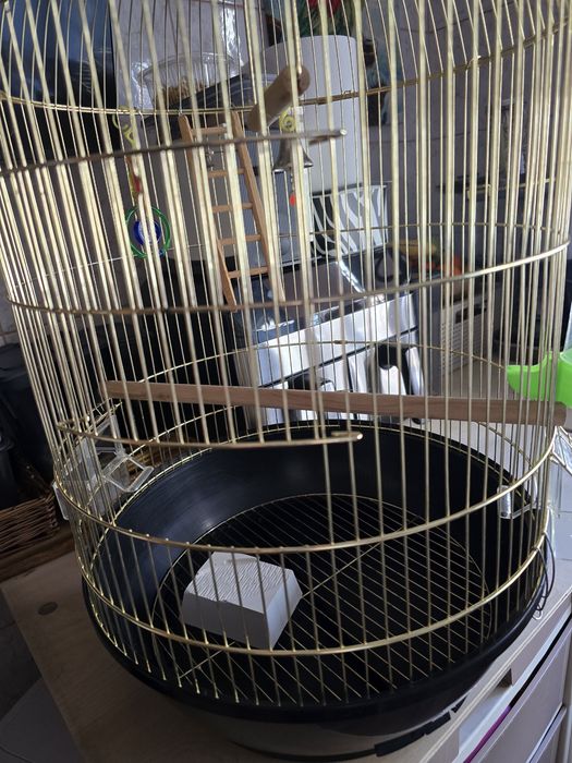 Клетка для попугаев
